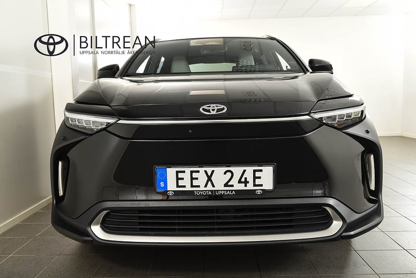 Bild 4 av Toyota bZ4X 71.4 kWh AWD Executive JBL MOMS