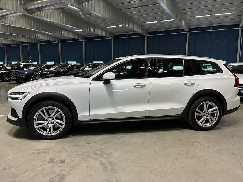 Bild 5 av Volvo V60 Cross Country D4 AWD Aut | Drag | Navi | Värmare