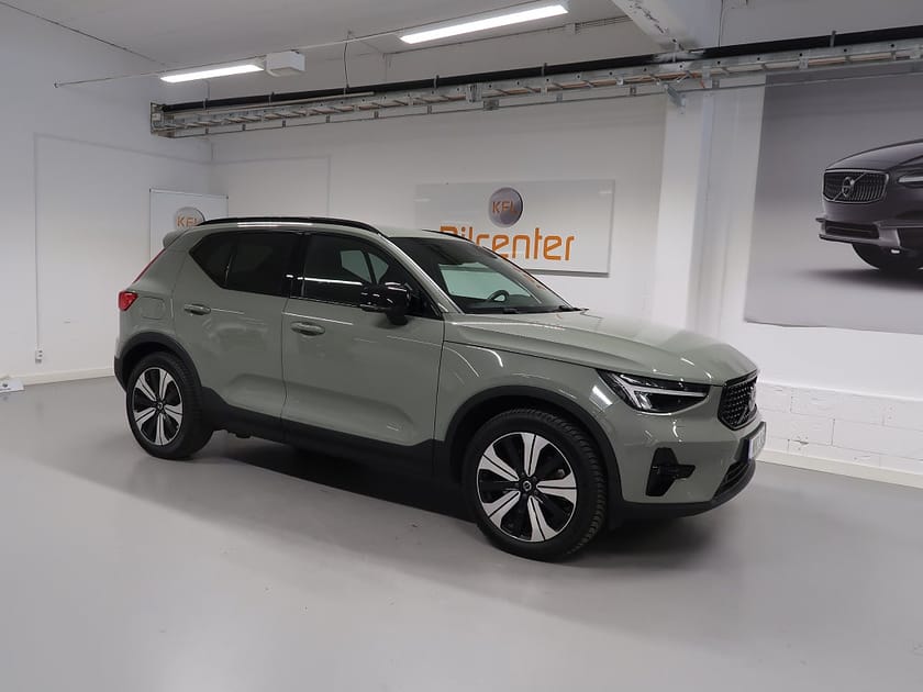 Bild 5 av Volvo XC40 Recharge T4 Plus Dark V-Däck ingår Drag-Kamera-Navi-Els