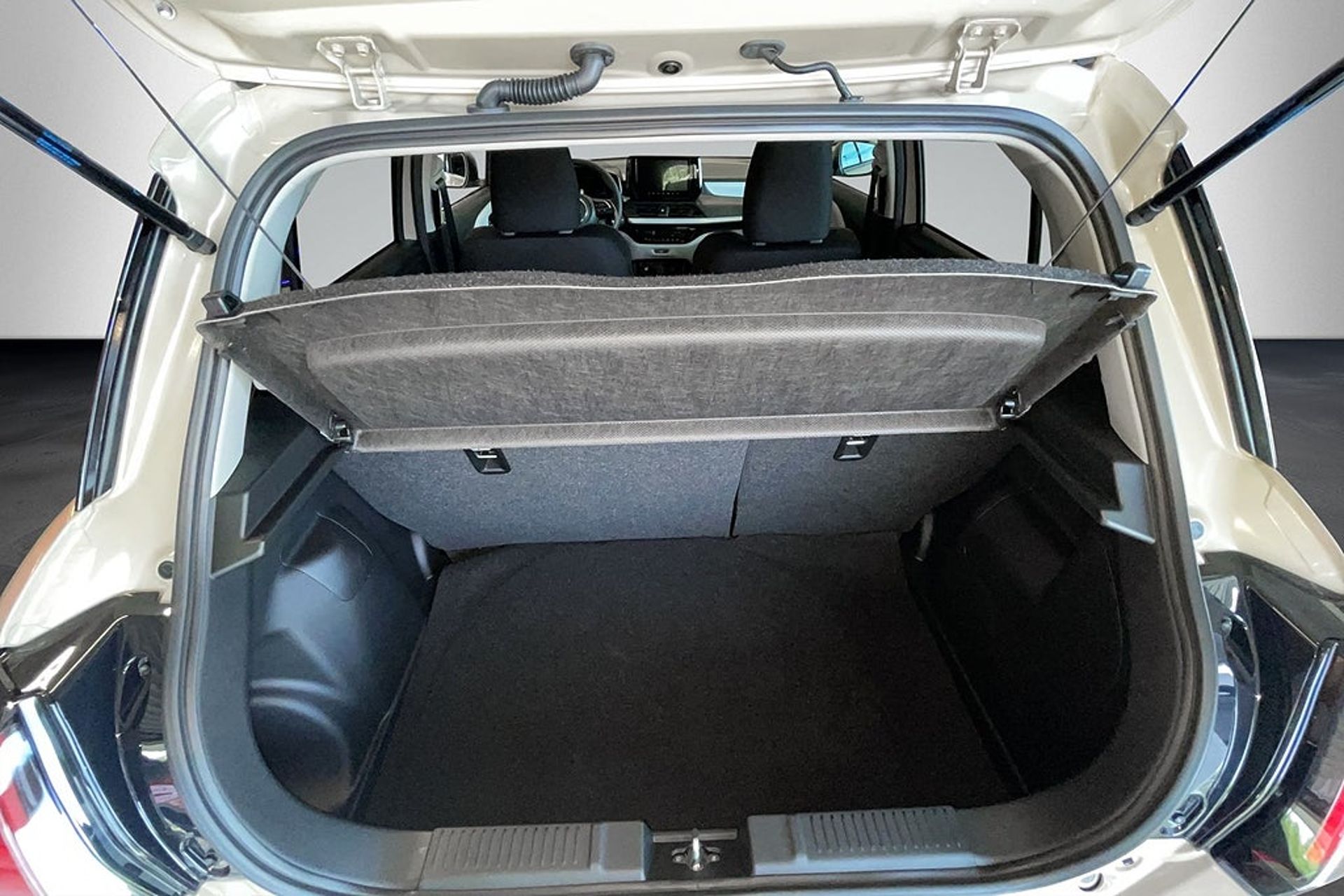 Suzuki Swift Nya 1.2 Hybrid Select AUT 2026, bild 6/7