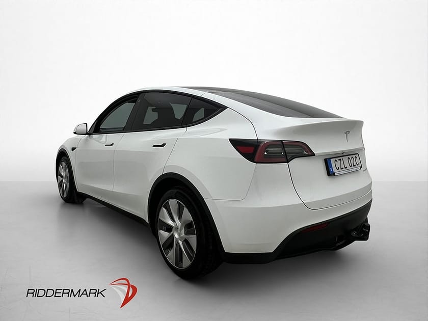 Bild 5 av Tesla Model Y Long Range AWD Dragkrok Värmepump Svensksåld