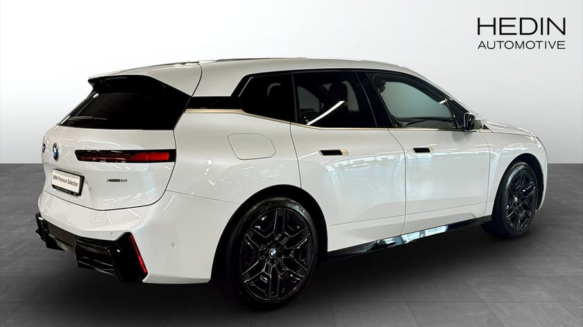 Bild 2 av BMW iX xDrive60