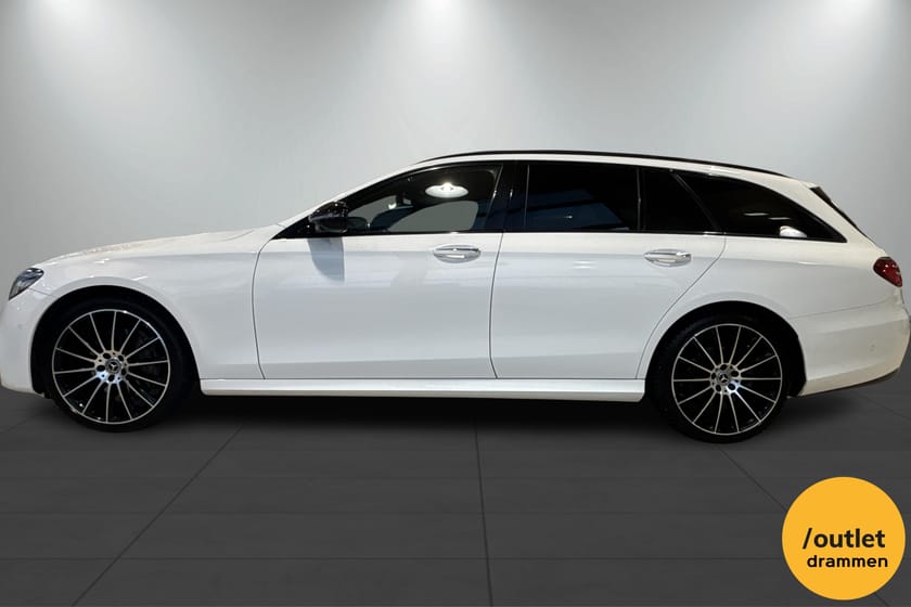 Bilde 2 av Mercedes-Benz E 220 T d 4MATIC 220T 4Matic/ AMG/Premium Plus/Burmester/Hengerfeste
