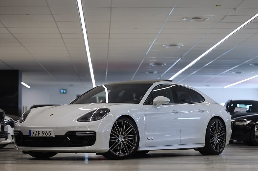 Bild 3 av Porsche Panamera 4S 440hk SportDesign Bose Pano SportChrono