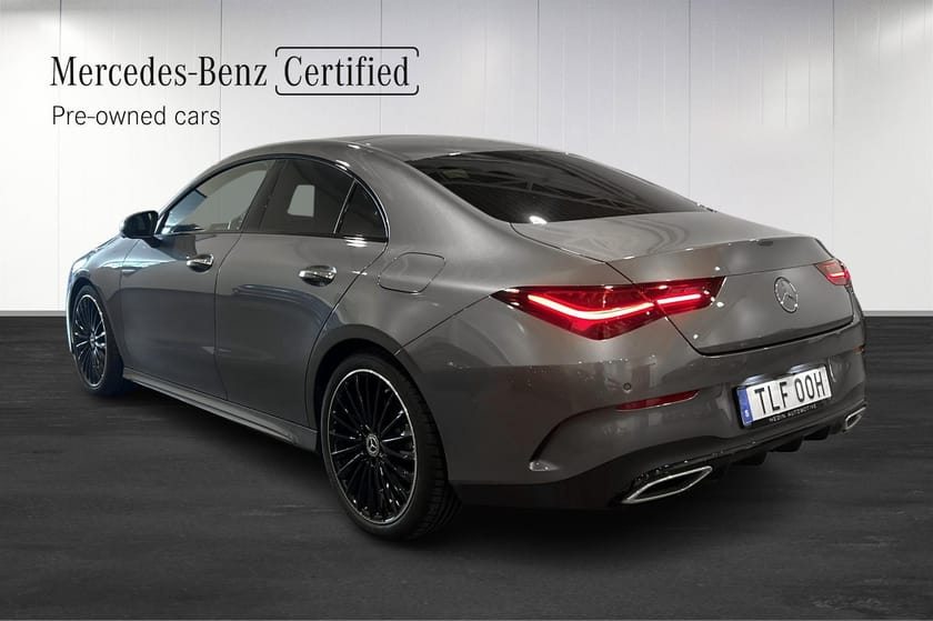 Bild 3 av Mercedes-Benz CLA 200 COUPÉ 360° / AMG / Burmester