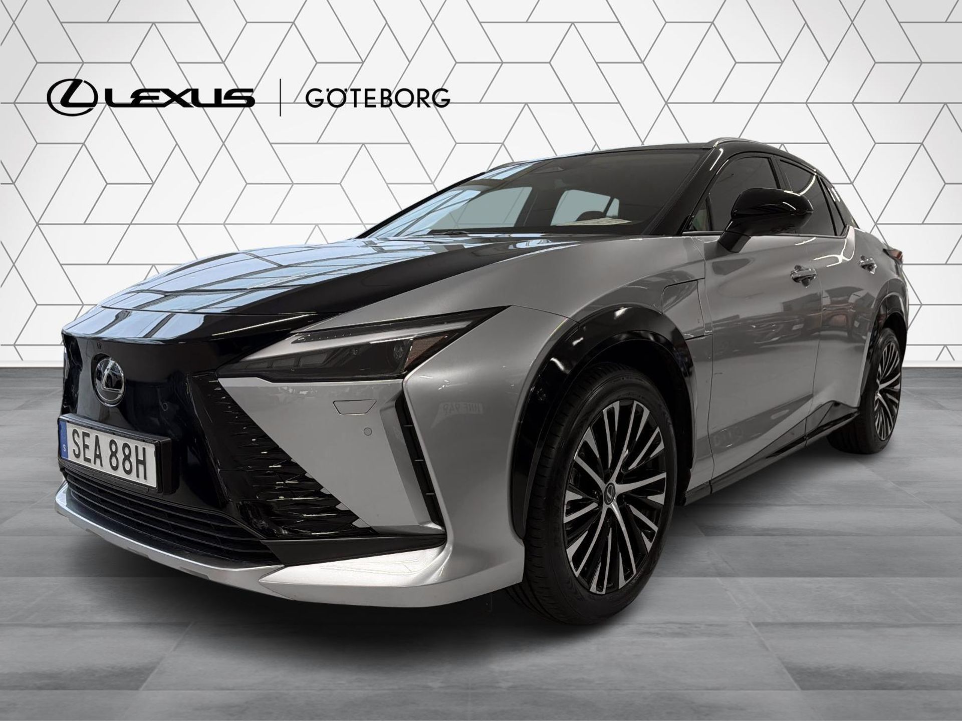 Lexus RZ 500e LUXURY STBW 2026, bild 3/10