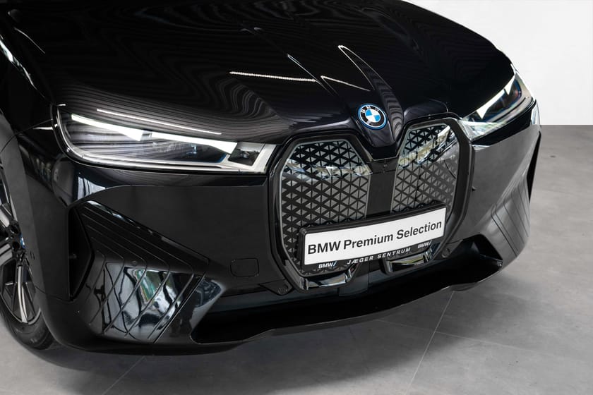 Bilde 4 av BMW iX xDrive50 Fully Charged Sportspakke SkyLounge Krok