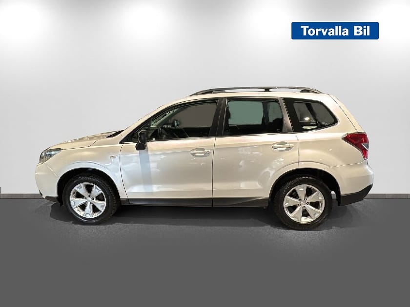 Bild 4 av Subaru Forester 2.0 4WD Manuell Dragkrok Extraljus Värmare Lastgaller