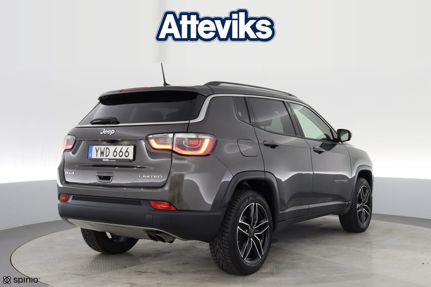 Bild 3 av Jeep Compass 1.4 4WD Aut Kamera Pano *SPEC*