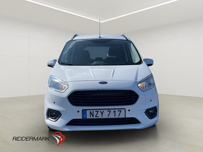 Bild 5 av Ford Tourneo Courier 1.0 EcoBoost PDC Dragkrok 5-Sits A/C