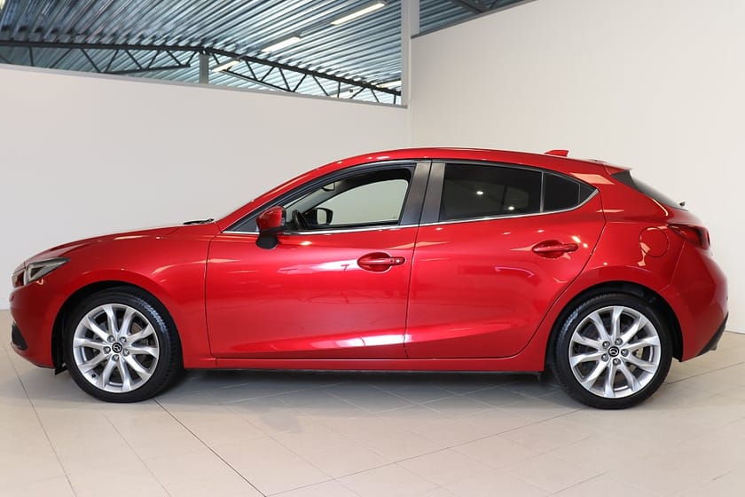Bild 2 av Mazda 3 Sport 2.0 120HK Optimum Skinn M-Värmare BOSE Navigation