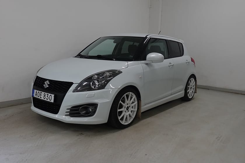 Bild 1 av Suzuki Swift Sport 5dr 1.6 DOHC VVT Navi Sensorer Värmare Dragkrok