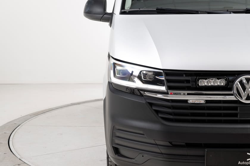 Bilde 5 av Volkswagen Transporter 2.0 TDI 4M 150 hk man | ACC/Krok/Webasto/Innredning