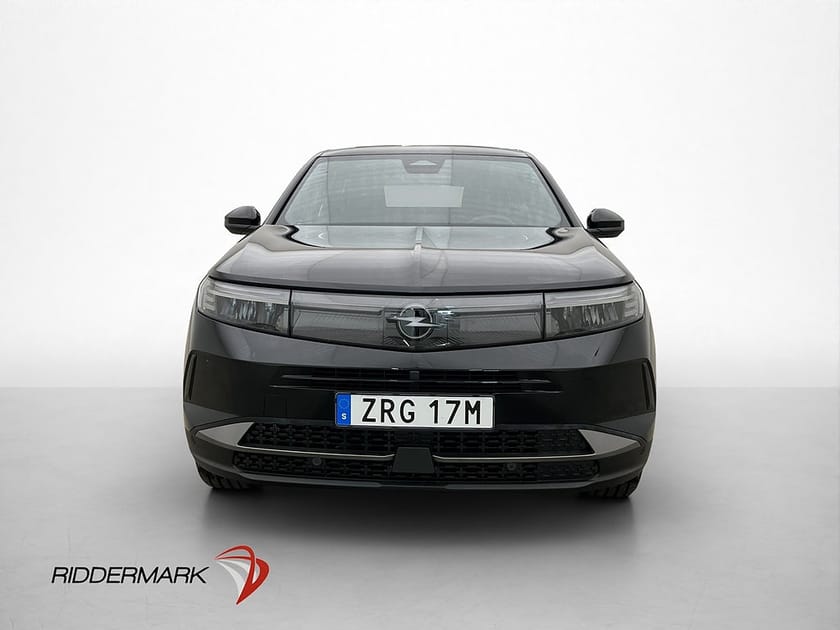 Bild 2 av Opel Grandland Hybrid 1.2 Turbo 360° Rattvärme Drag