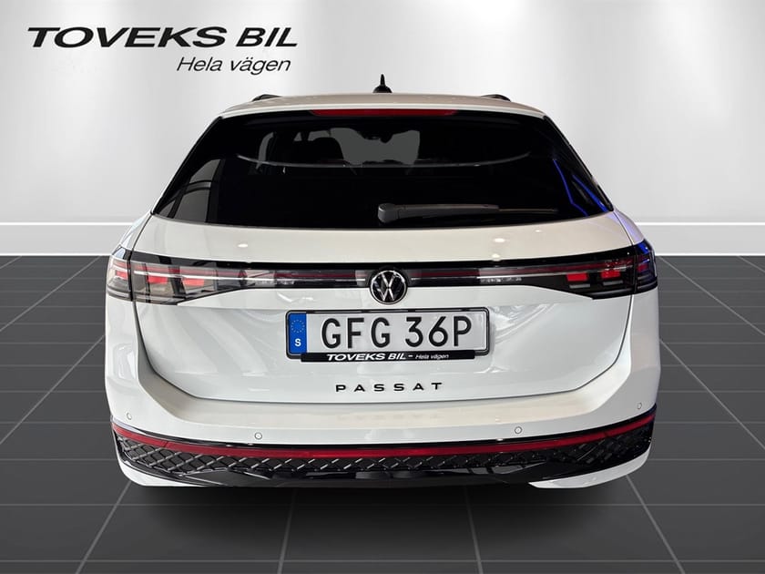 Bild 4 av Volkswagen Passat Variant eHybrid PB   R-LINE 200 KW 272 HK DSG