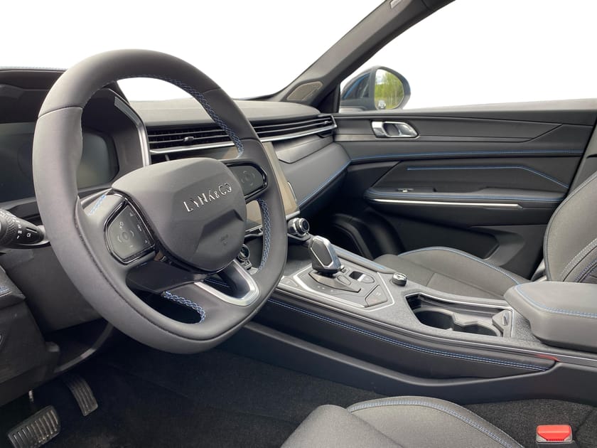 Bild 2 av Lynk & Co 01 PHEV 