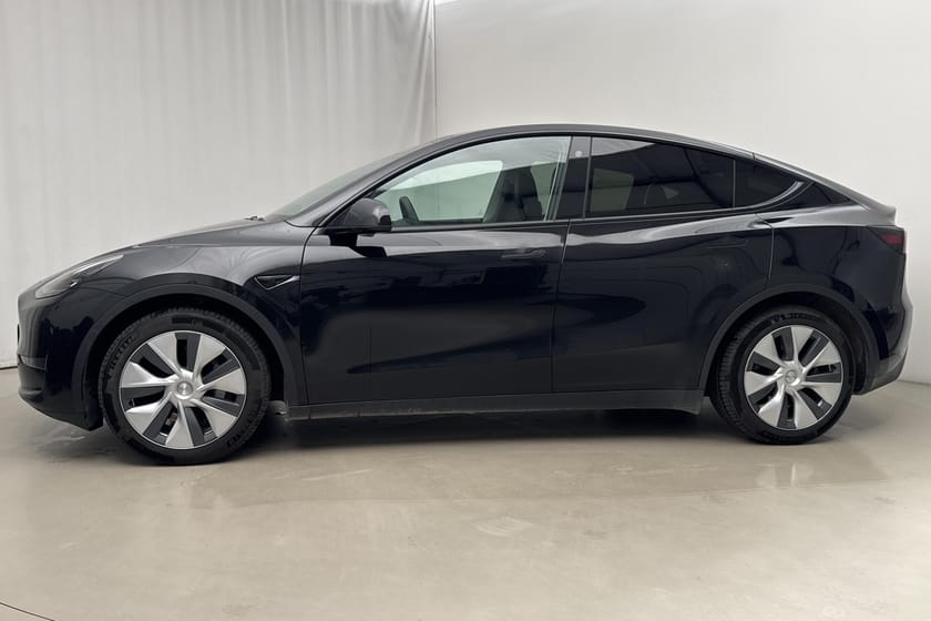 Bild 2 av Tesla Model Y Long Range AWD