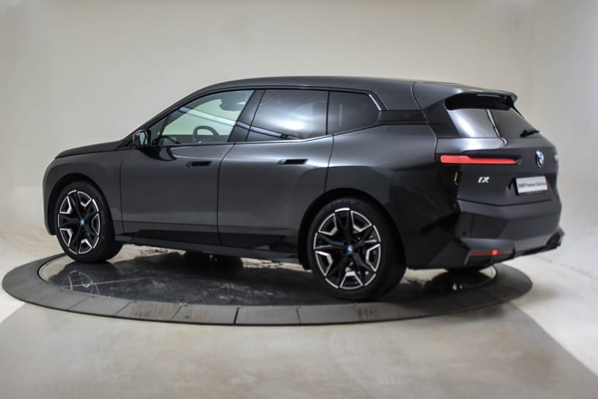 Bilde 3 av BMW iX xDrive40 Fully Charged
