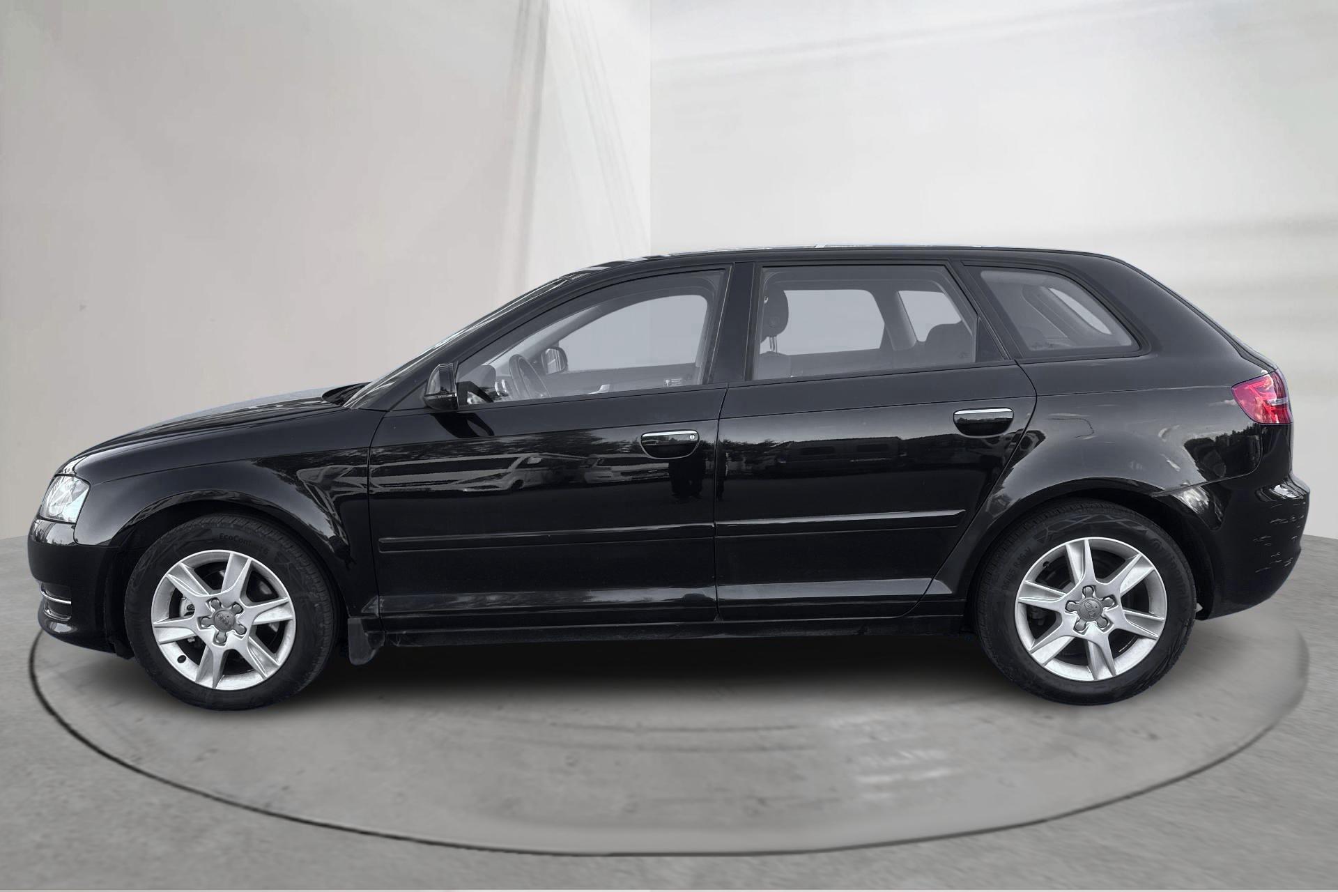 Audi A3 Sportback 2.0 TDI 2012, bild 2/10