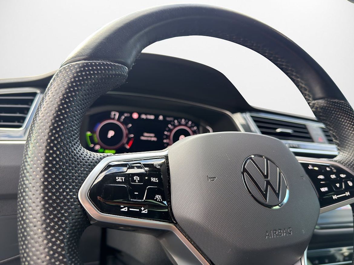 Volkswagen Tiguan eHybrid, bild 15 av 20