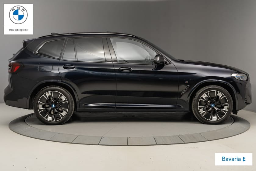 Bilde 2 av BMW iX3