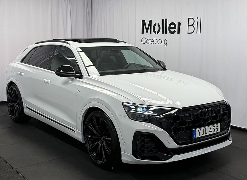 Bild 1 av Audi Q8 60 TFSI e quattro S Line Selection HUD/Pano/B&O/OLED