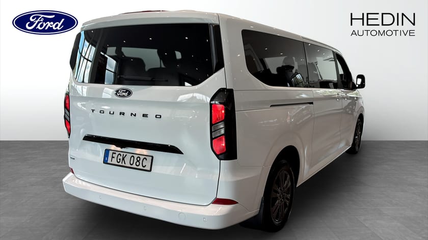 Bild 2 av Ford Tourneo Custom 340 Plug-in Hybrid Titanium 340L Phev Fwd
