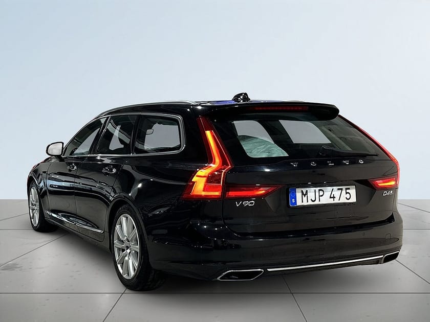 Bild 5 av Volvo V90 D4 AWD Inscription Drag Pvärm Skinn Kamera GPS SoV