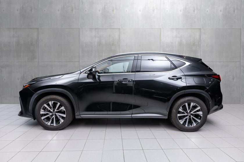 Bilde 2 av Lexus NX 450h+ Business Plus