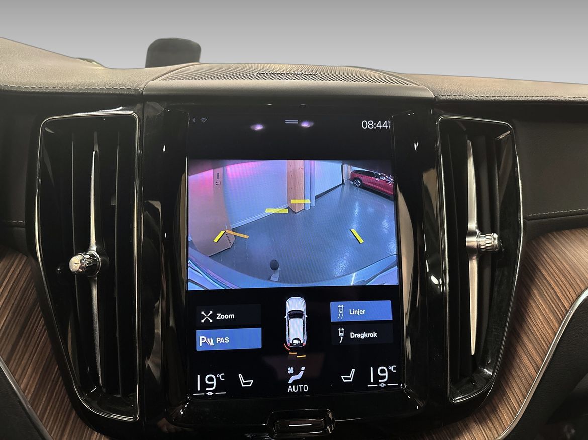 Volvo XC60 Recharge T6 AWD Geartronic, 341hp, 2021