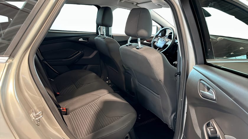 Bild 5 av Ford Focus Kombi Titanium 125HK / 1Ägare / Kamera