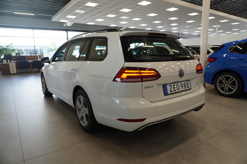 Bild 3 av Volkswagen Golf Sportscombi Drag Backkamera Adaptiv-F V-Hjul