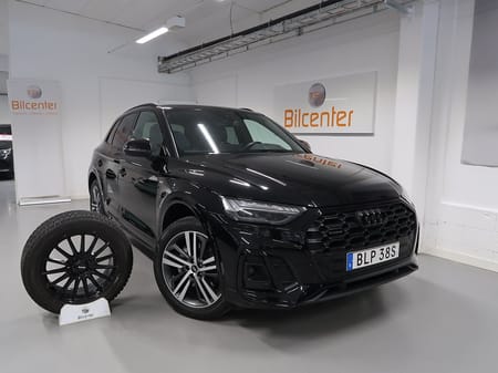 Audi Q5 55 TFSI e quattro Q S Line V-Däck ingår Cockpit-Drag-Navi-Adapt
