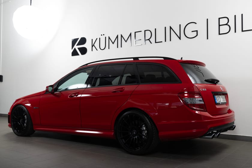 Bild 3 av Mercedes-Benz C 63 AMG T 7G-Tronic 457hk H&K/Navi/Svensåld/Glastak
