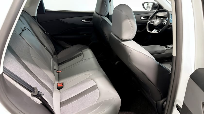 Bild 5 av MG S5 EV Long Range LUXURY 64KWH