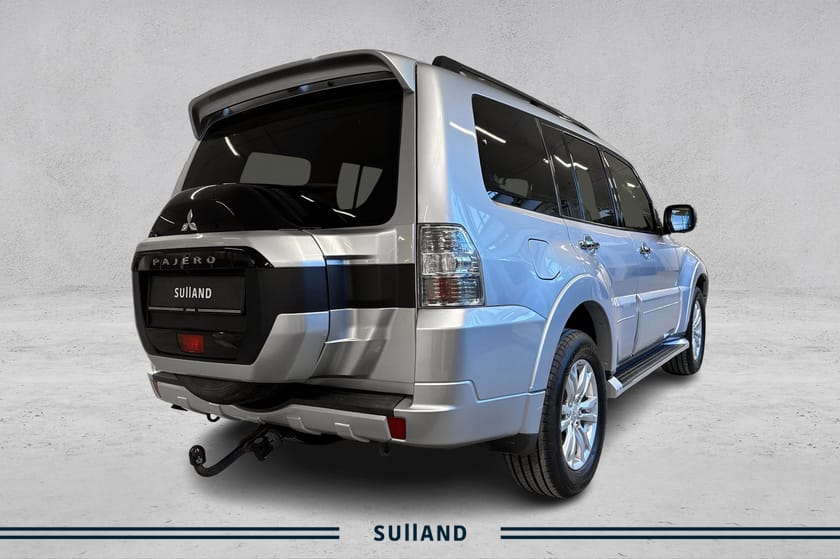 Bilde 5 av Mitsubishi Pajero 5-dørs 3,2D-190hk 4x4 Instyle+ Topputgaven