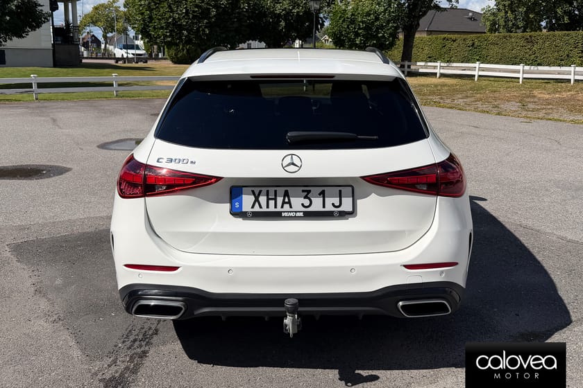 Bild 4 av Mercedes-Benz C 300 T e AMG 313hk 9G - Premium Plus, Panorama