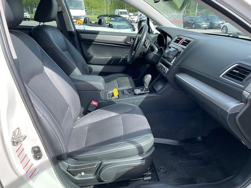 Bild 3 av Subaru Outback 2.5 4WD Ridge Automat 175hk - 1 Ägare -
