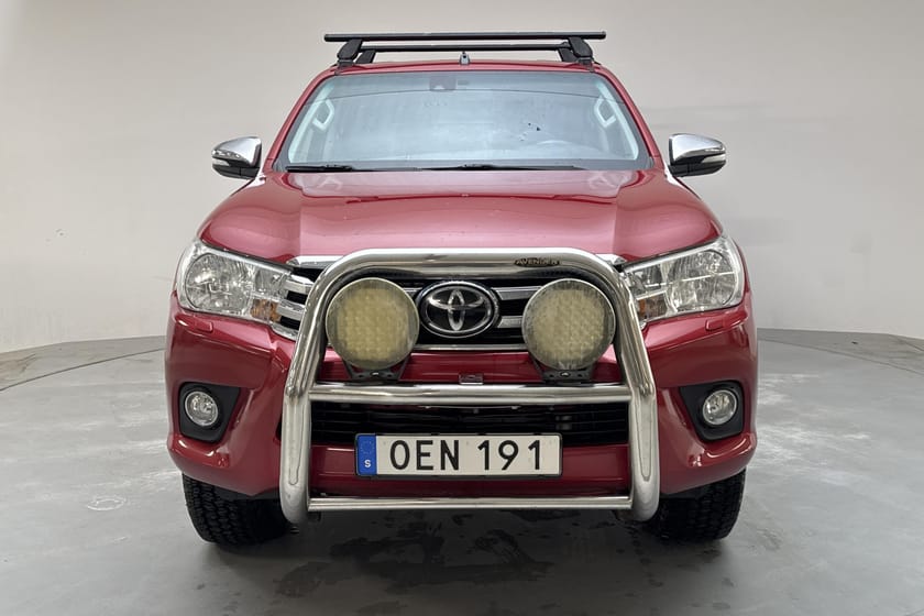 Bild 5 av Toyota Hilux Dubbelhytt 2.4 D 4WD (150hk) Invincible Drag Backkamera