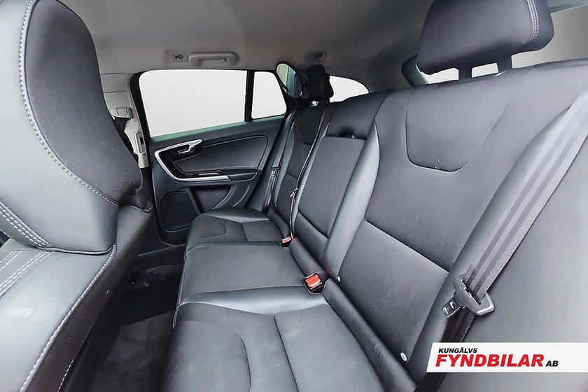 Bild 4 av Volvo V60 D5 Twin Engine AWD Geartronic, 231hk Momentum