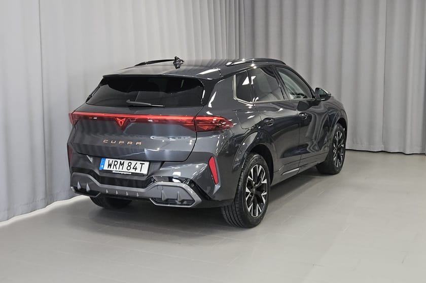 Bild 3 av CUPRA Terramar 1.5 eTSI 150HK Aut Drag P-värm