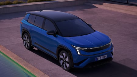Škoda Peaq SPORTLINE 4X4 NY 7-SITS ELBIL - BILIA NACKA!