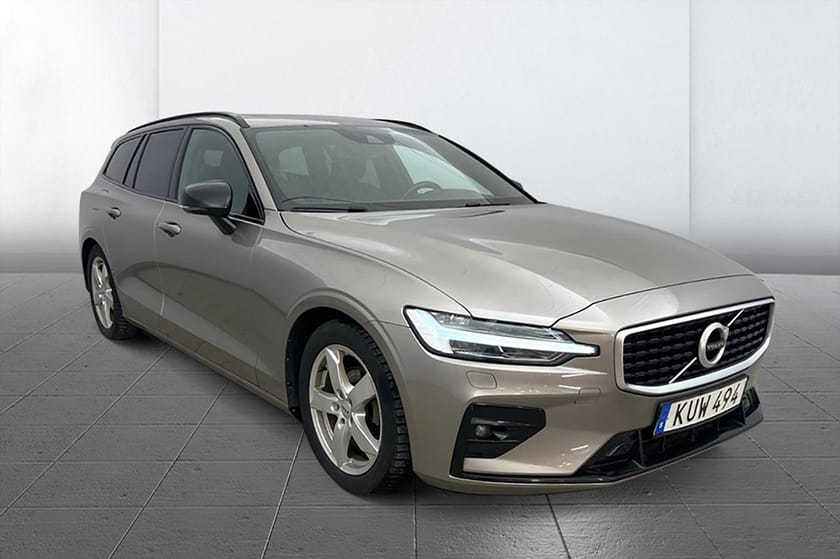 Bild 3 av Volvo V60 D4 AWD Aut R-Design Pano Navi Värmare Delläder MOMS