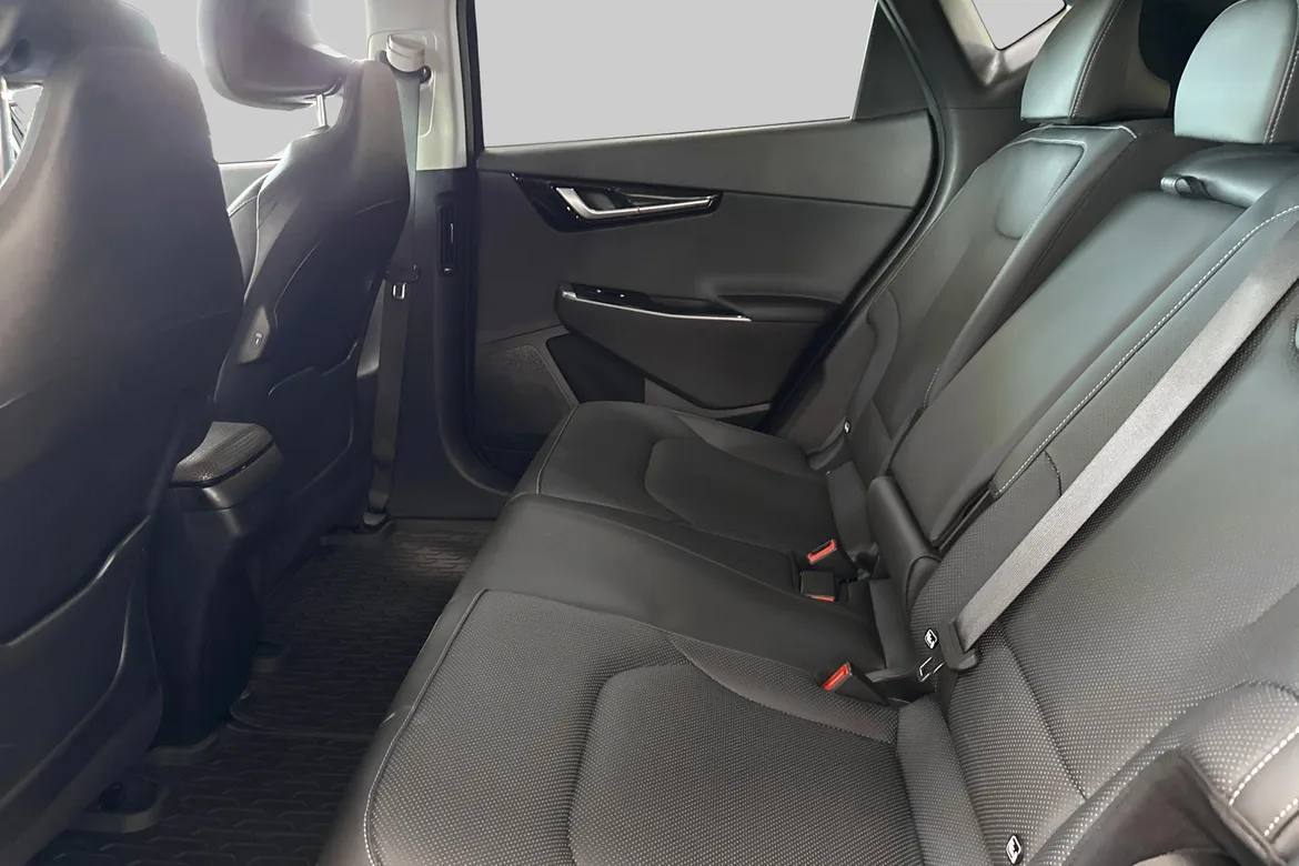 picture of a car