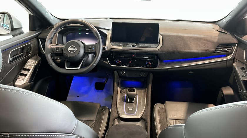 Bild 4 av Nissan Qashqai MHEV 158 Automat Tekna+ Plus / Glastak / Mildhybrid / Demo