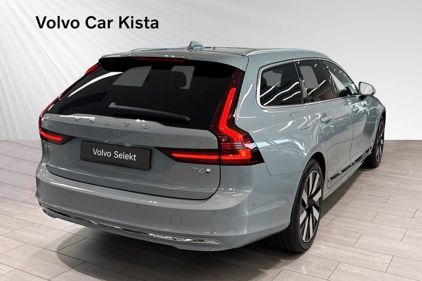 Bild 5 av Volvo V90 T6 Plus Bright Luftfj Pano Drag 360Kamera