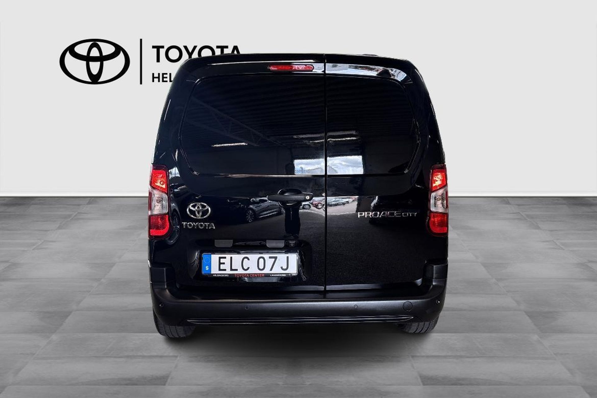 Toyota Proace City 2022, kuva 6/9
