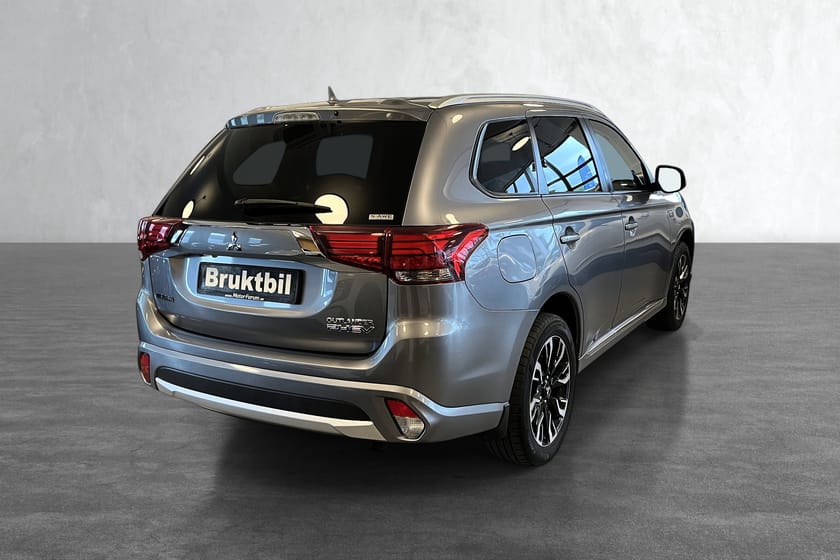 Bilde 3 av Mitsubishi Outlander PHEV -INVITE-RYGGEKAMERA-CRUISE-NORSK BIL-