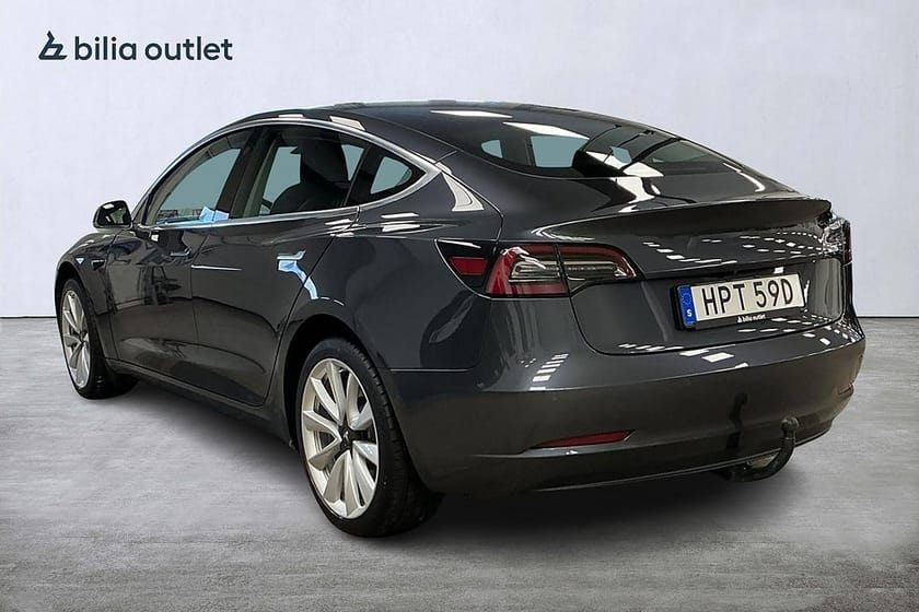 Bild 3 av Tesla Model 3 Long Range AWD Panoramaglas Dragkrok