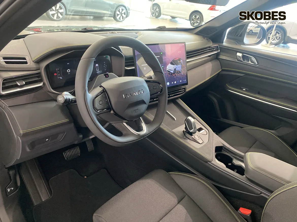 Lynk & Co 01 PHEV